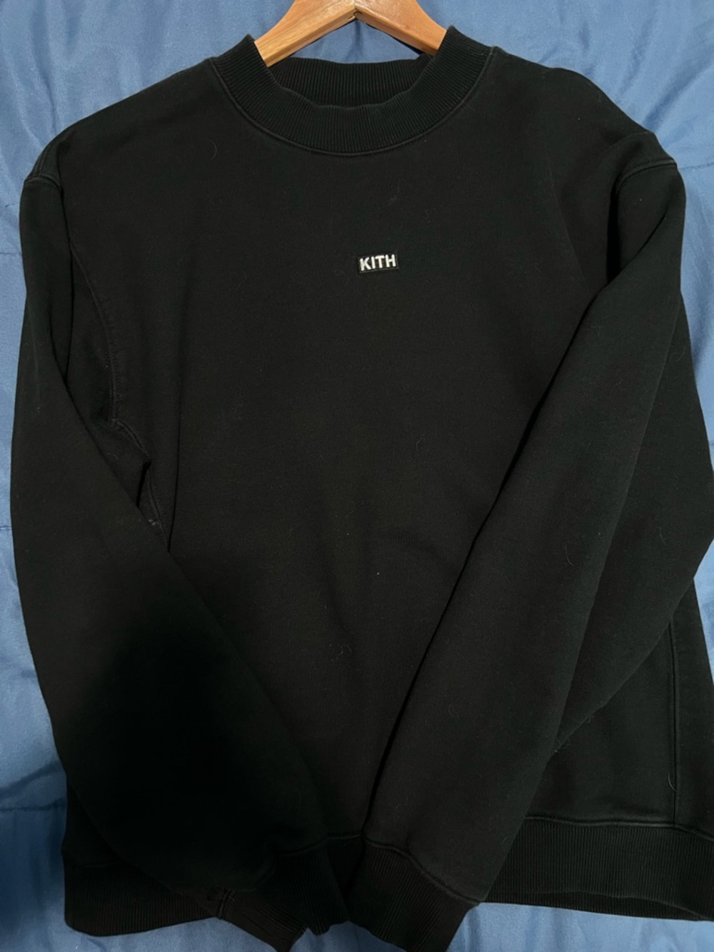 Kith Black Minimal Logo Crewneck Sweater